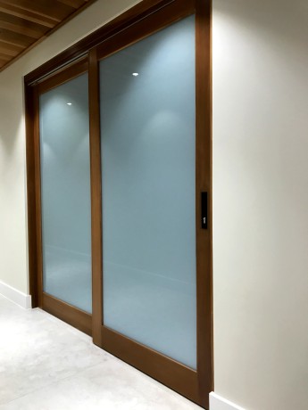Sliding door internal translucent glass Cedar West