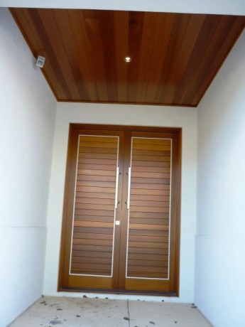 cedar timber entry set hinged kingston